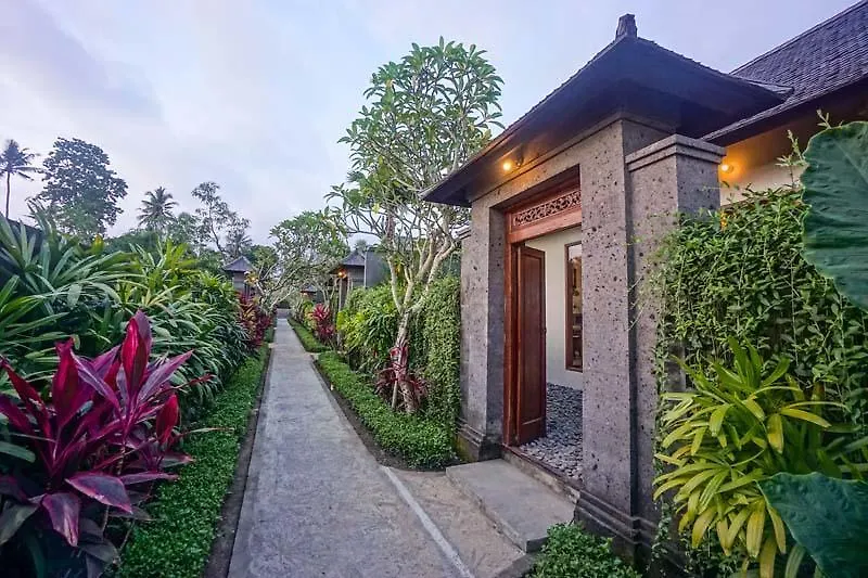 Dusun Ubud 0*,
